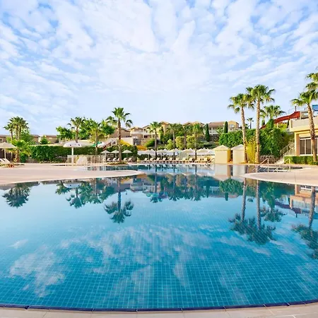 Wyndham Residences Kusadasi Golf & 1+1 Esyali Daire *