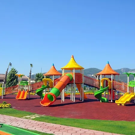 Wyndham Residences Kusadasi Golf & 1+1 Esyali Daire 公寓 *